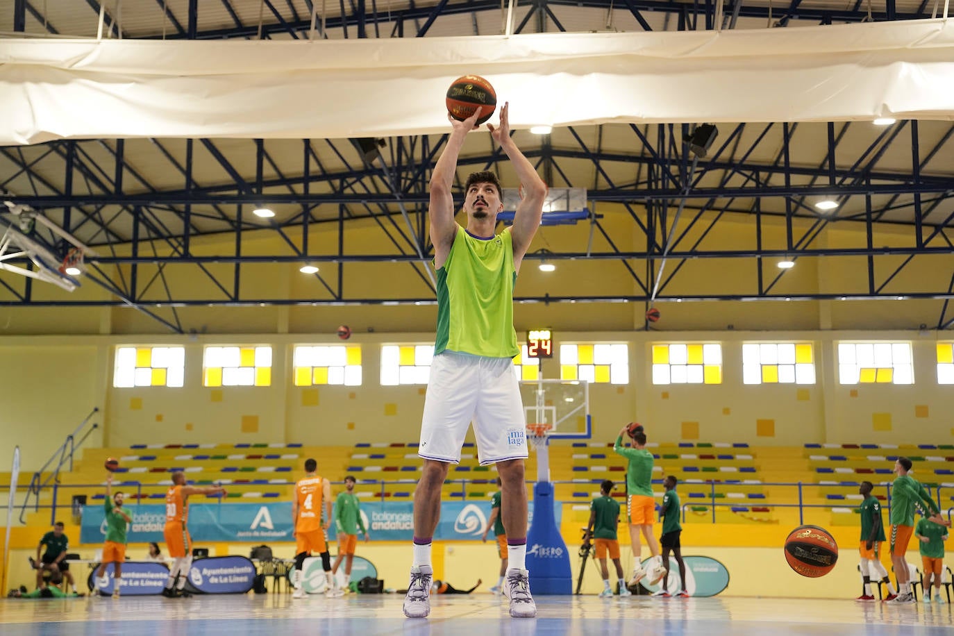 Fotos: Así fue el partido Unicaja-Betis de la final de la Copa Andalucía