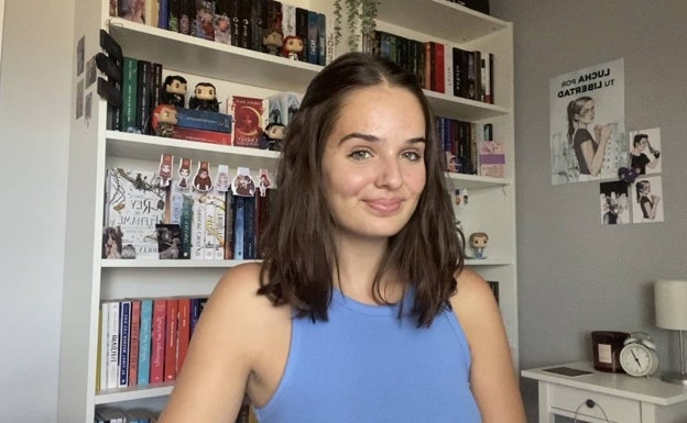 Claudia Morillas, creadora de contenido relacionado con el hashtag #BookTok en Tik Tok. 