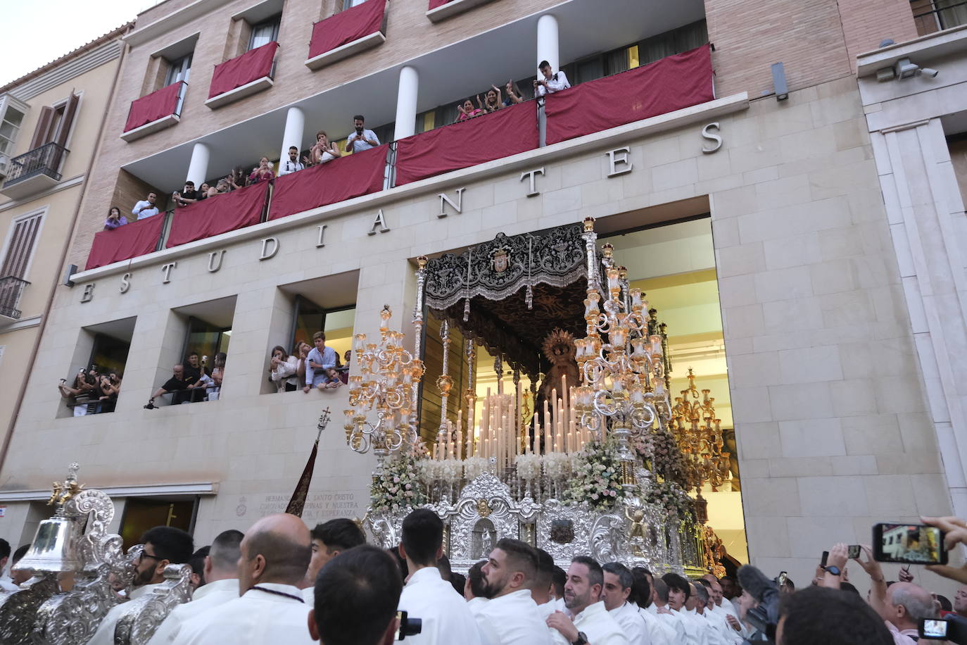 Se celebran los actos del centenario de la cofradía perchelera 