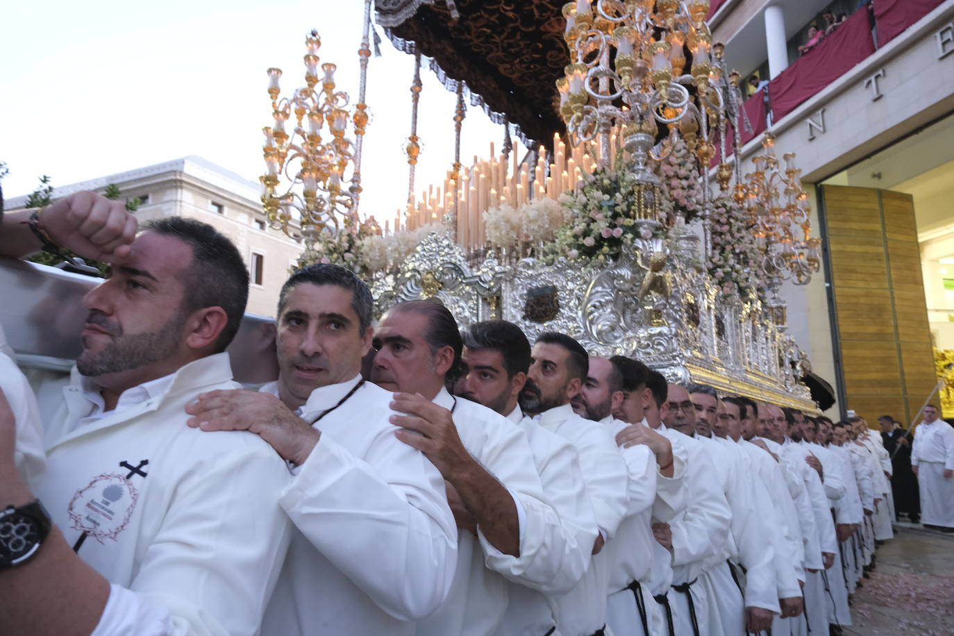 Se celebran los actos del centenario de la cofradía perchelera 