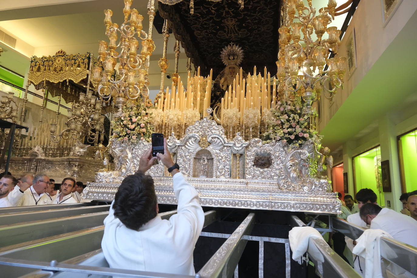 Se celebran los actos del centenario de la cofradía perchelera 