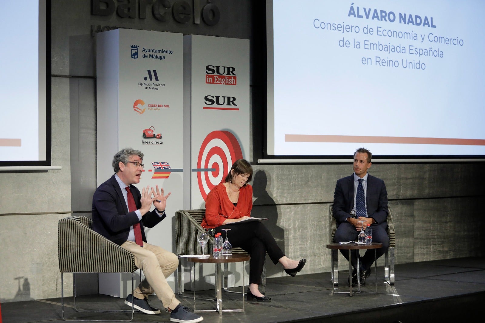 Diferentes expertos en economía, turismo o comercio debaten en diferentes ponencias, en el Hotel Barceló de Málaga