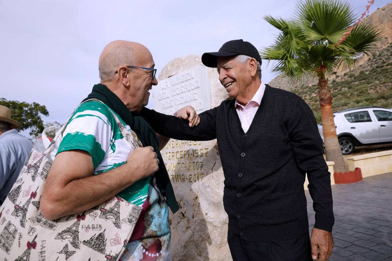 Peñarrubaia inaugura su local-ermita, que guarda la memoria del pueblo inundado. 