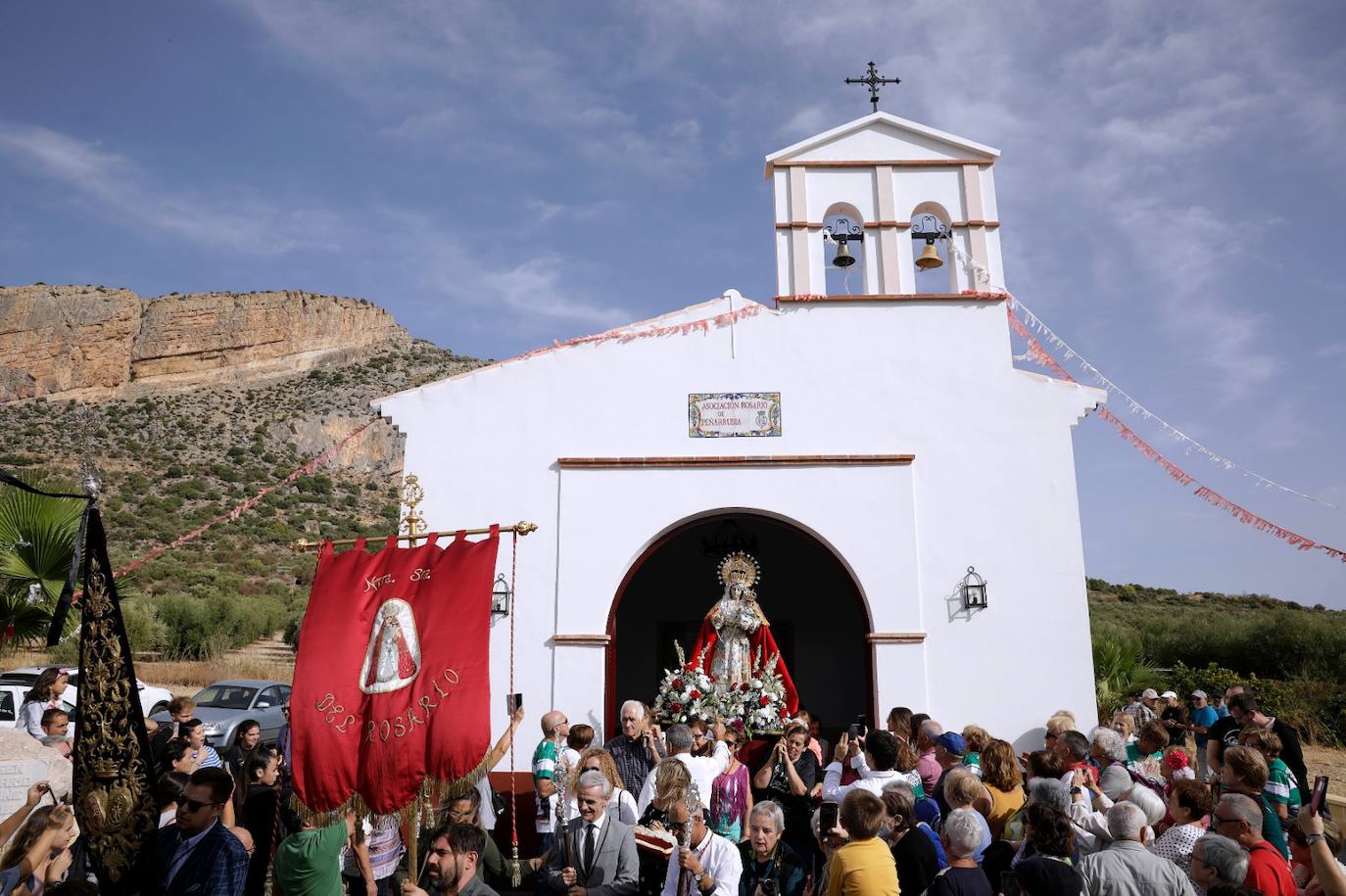 Peñarrubaia inaugura su local-ermita, que guarda la memoria del pueblo inundado. 