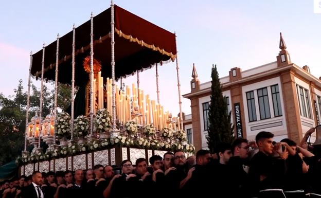 Así fue la procesión extraordinaria de la Virgen Mediadora