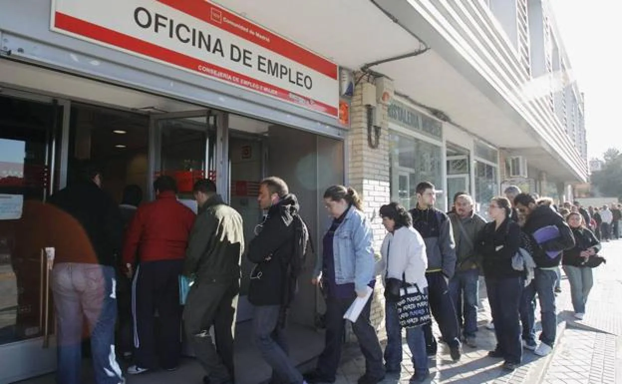 Andalucía lidera la subida del paro en septiembre con 6.788 desempleados más
