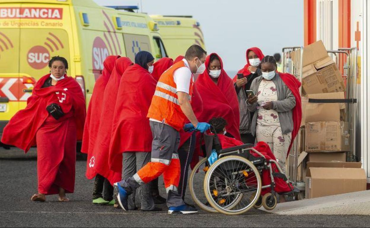 A Lanzarote han llegado también más de cien migrantes este miércoles. 