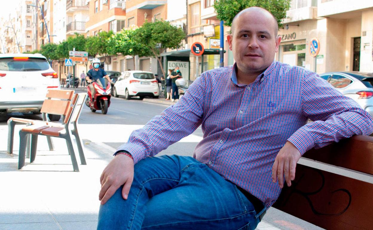 El PSOE reclama a Juanma Moreno «menos fotos» y que «empiece a ocuparse de los problemas reales de la ciudadanía»