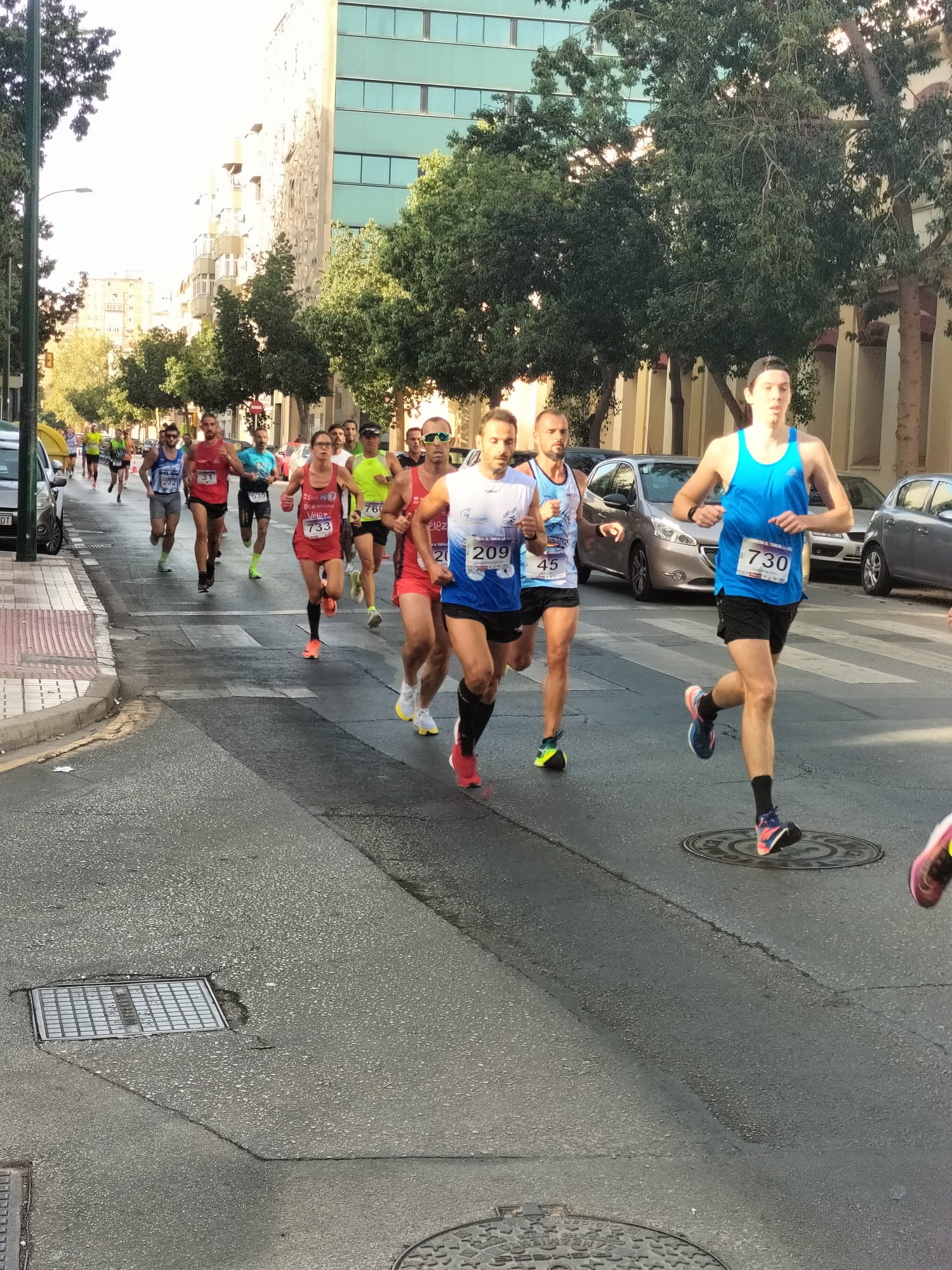 El atleta jiennense Cristóbal Valenzuela (Cueva de Nerja), ganador de la última Media Maratón Ciudad de Málaga, se adjudicó esta mañana la novena edición de la carrera El Torcal-La Paz, con un registro de 31:13 en los 10.000 metros de la prueba popular, antesala de la Carrera Urbana Ciudad de Málaga del domingo 24 (que reaparece tras la pandemia).