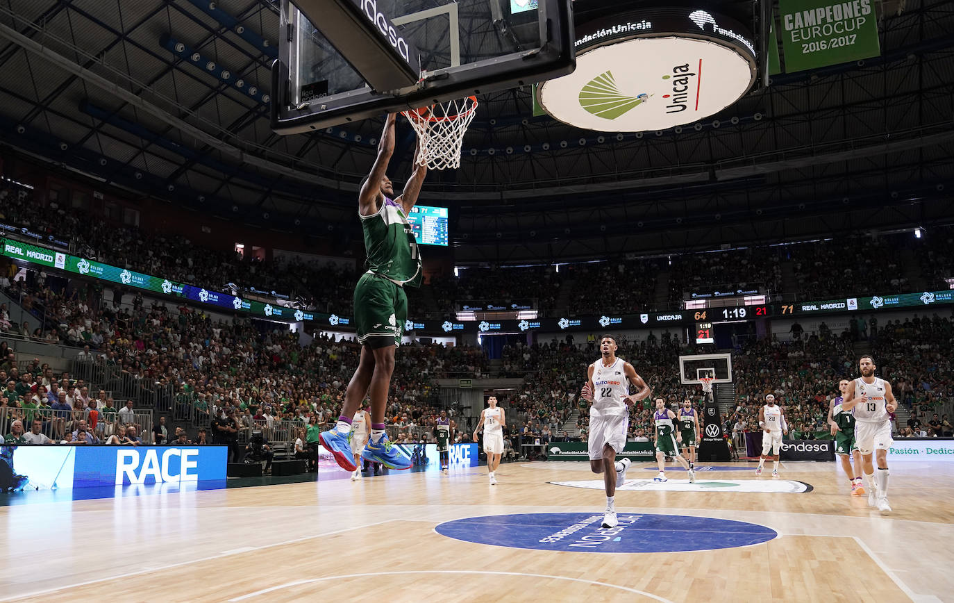 El cuadro malagueño se ha medido este domingo al Real Madrid arropado por un Martín Carpena lleno