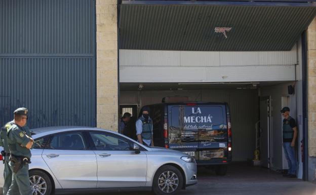 Listeriosis en Andalucía: La Fiscalía pide once años y medio para el dueño de Magrudis y su hijo Sandro y diez para el resto