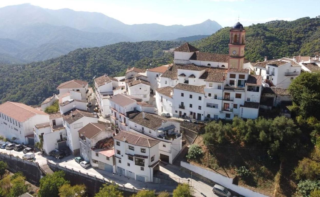 Vista de Algatocín. 