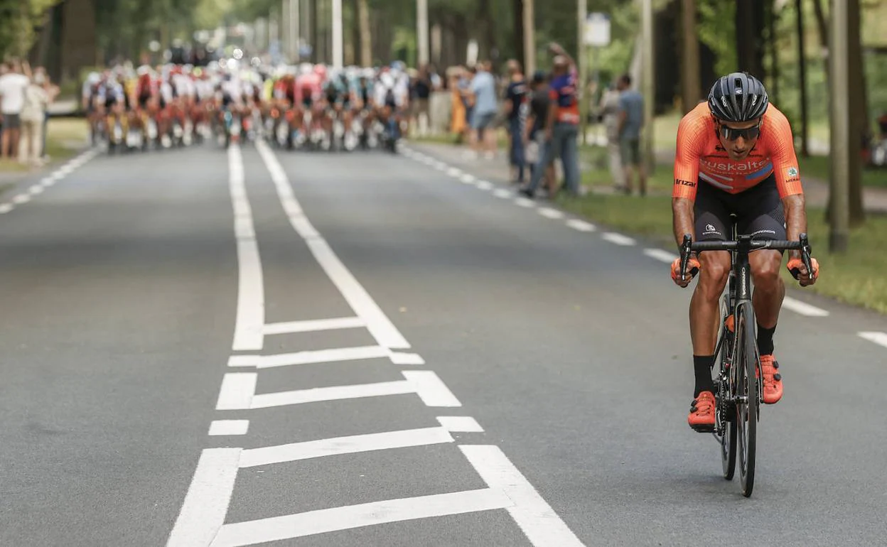 Maté, este 2022, en una escapada que protagonizó en solitario en la Vuelta a España. 