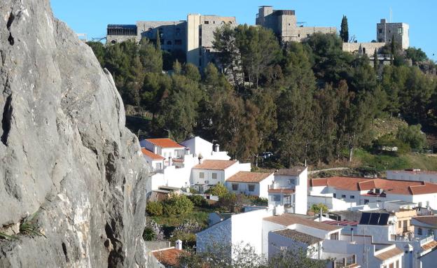 Fortaleza. El castillo árabe se reformó hace años para acondicionarlo como un hotel muy exclusivo. 