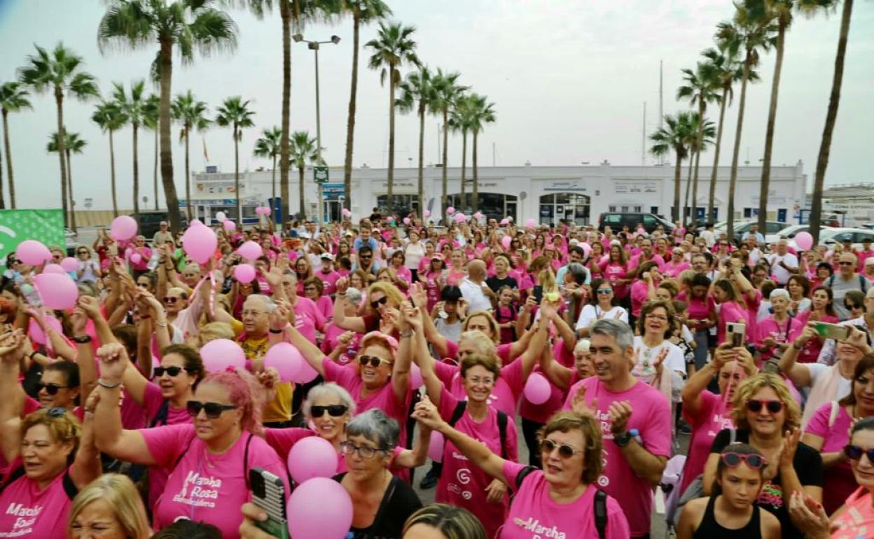 Las dos marchas, unidas en Puerto Marina. 