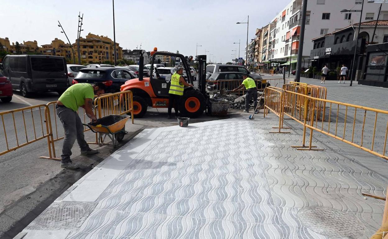 Obras de mejora en la avenida Luis Braille. 