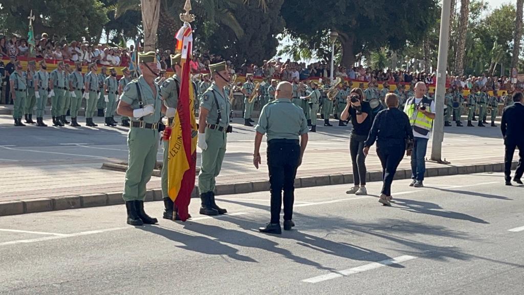 Más de 400 personas participan en un acto que contó con más de 300 legionarios de los tercios de Ronda y Viator