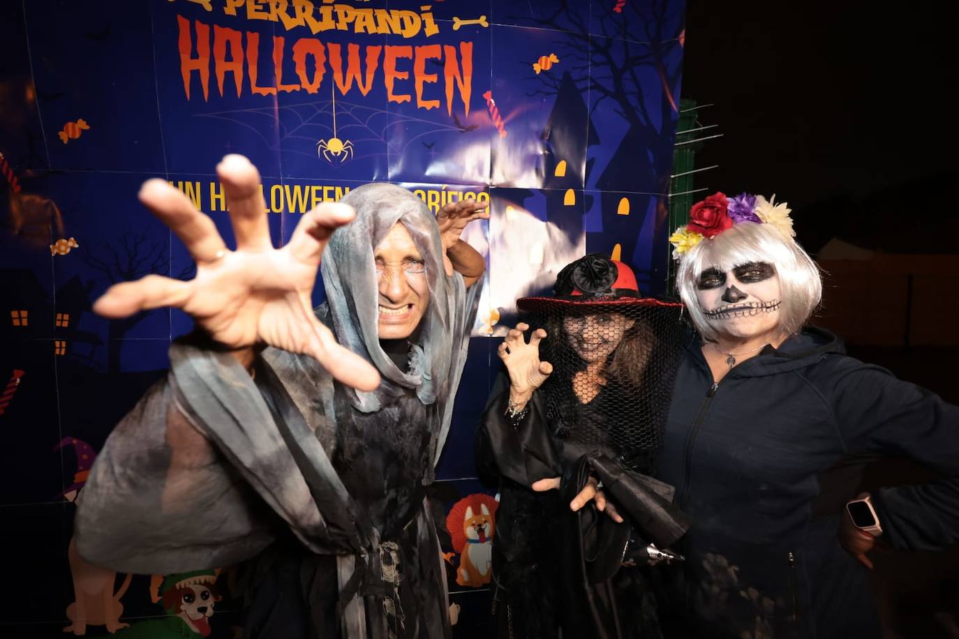 Halloween con mascotas en Guadalmar