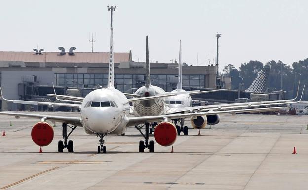 Un vuelo Bilbao-Málaga, desviado por el cohete chino descontrolado