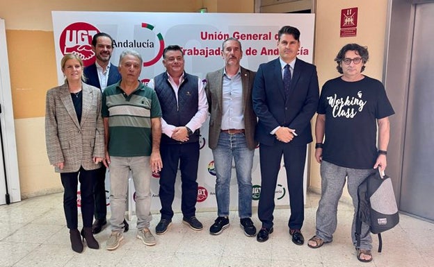 Representantes de las patronales Andeval y VTC Andalucía y de los sindicatos UGT y CC OO. 