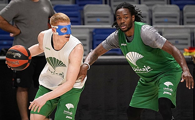 Alberto Díaz y Kendrick Perry, en un entrenamiento esta semana. 
