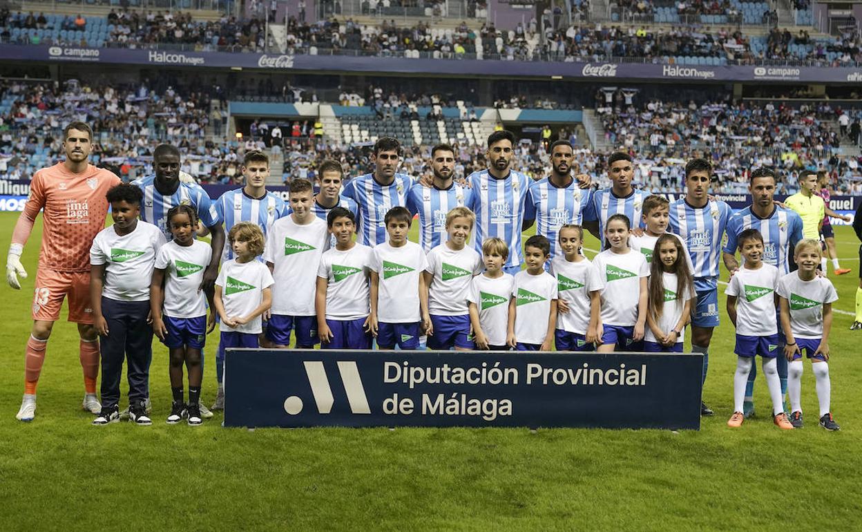 Once del Málaga frente al Sporting, en La Rosaleda. 