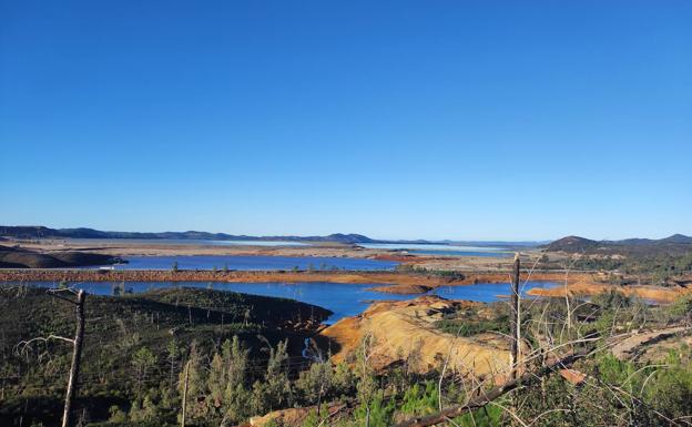 El regreso se hace desde el embalse de Gossan.