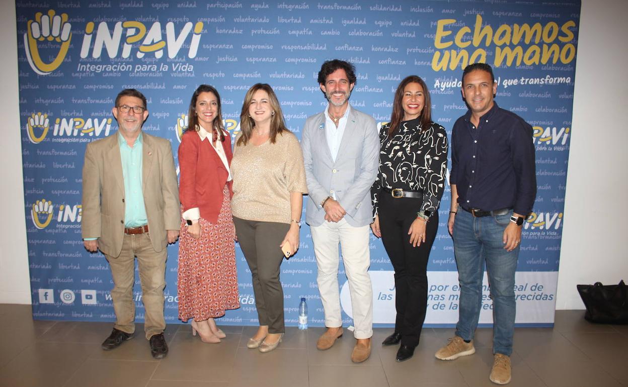 Ramón Rico, Mar Torres, Susana García, Francisco José Martín, Laura Robles y Pedro Cabrera.