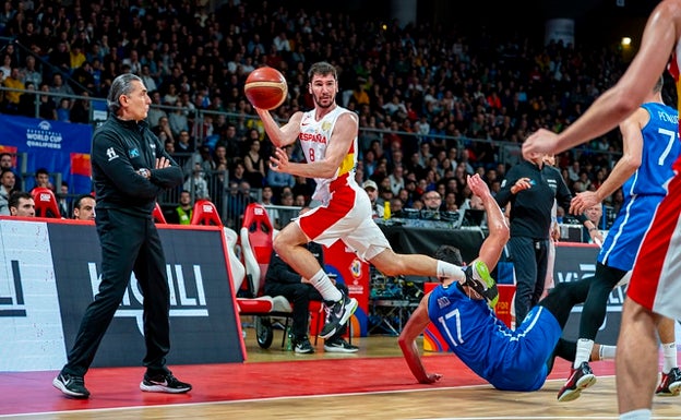 El jugador del Unicaja Brizuela, en una acción del duelo de este viernes. 