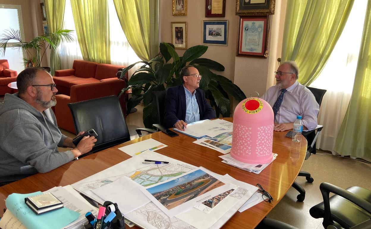 Reunión con el gerente del RSU.