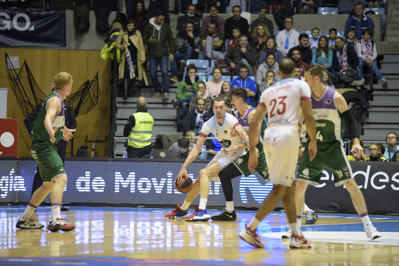 El Unicaja logró remontar en el último encuentro 