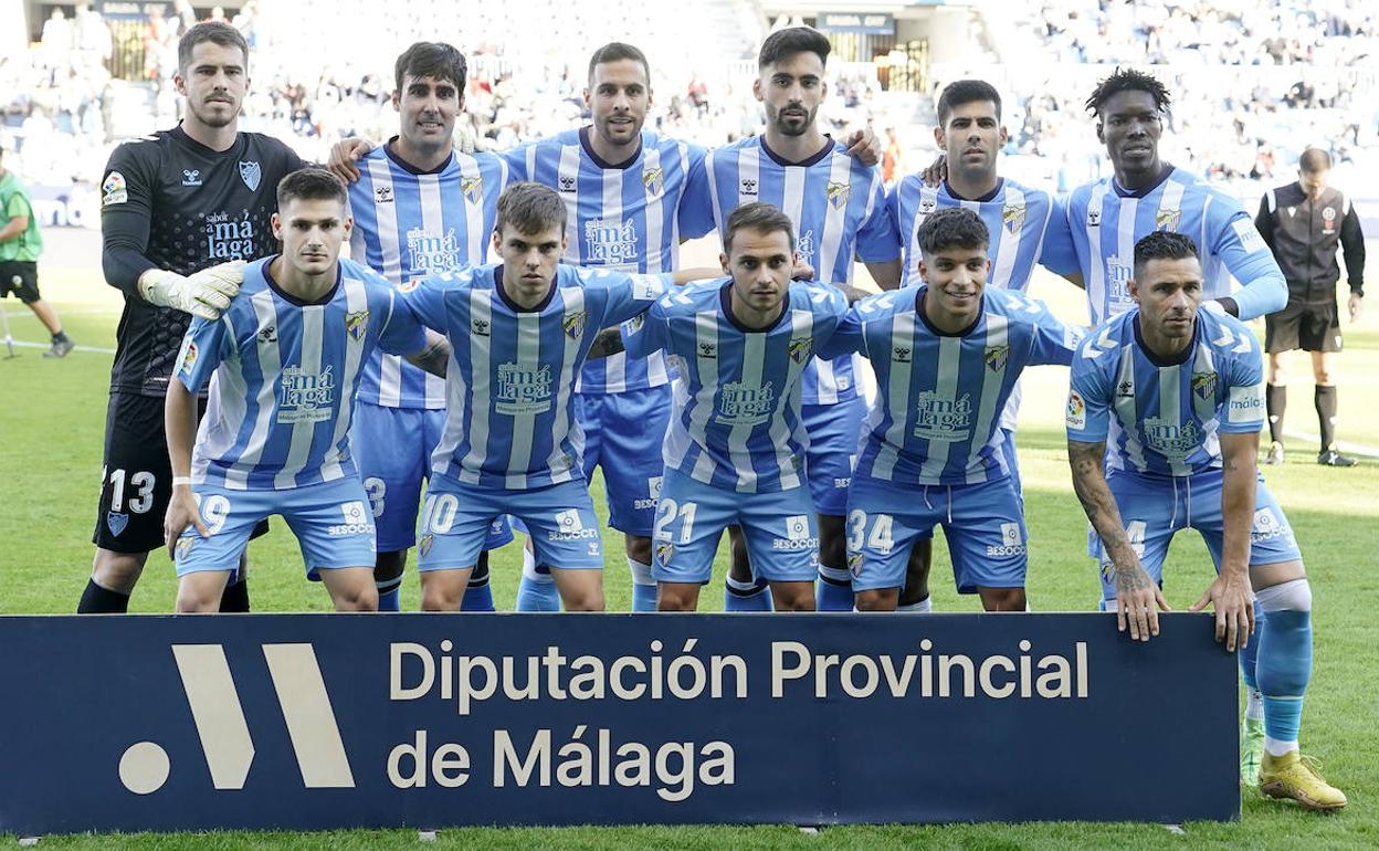 Once titular del Málaga en el choque ante la Ponferradina en la Rosaleda. 