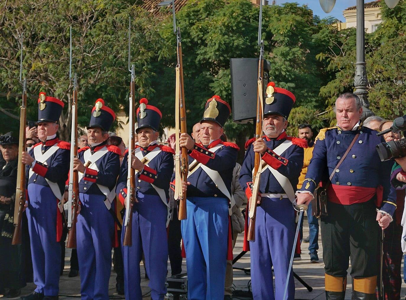 Un acto celebrado en la la plaza de la Merced destaca la figura de este general, ejecutado en las playas de San Andrés el 11 de diciembre de 1831 junto a 48 compañeros