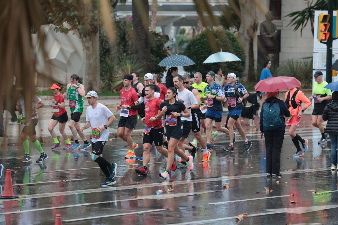 Barnaba Kipkoech gana la XII edición. Con un registro de 2h.08:19, se quedó a 39 segundos de la plusmarca de la prueba