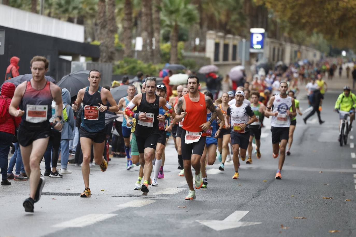 Barnaba Kipkoech gana la XII edición. Con un registro de 2h.08:19, se quedó a 39 segundos de la plusmarca de la prueba