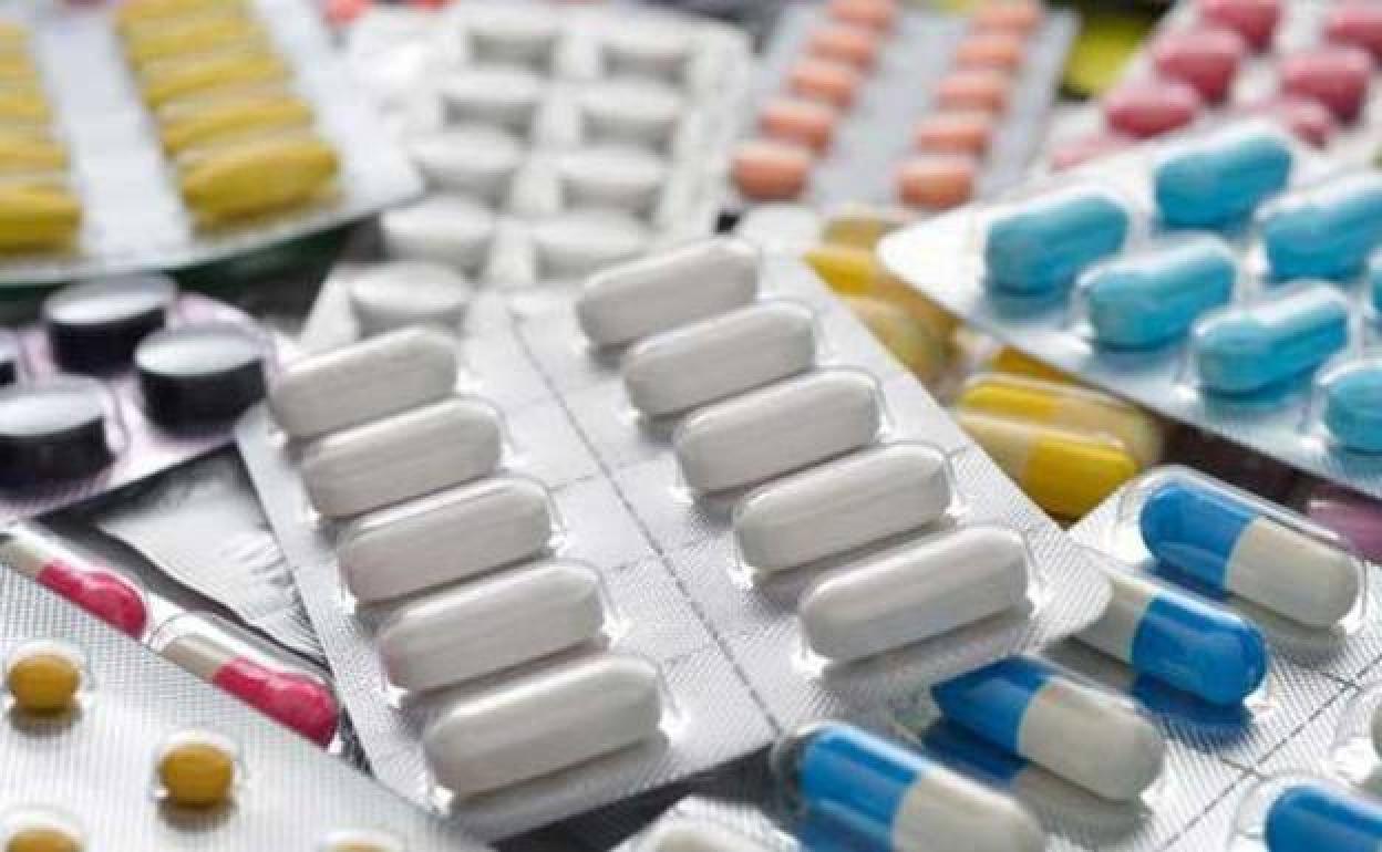 Por Andalucía advierte del desabastecimiento de varios medicamentos y reclama volver al sistema de subasta