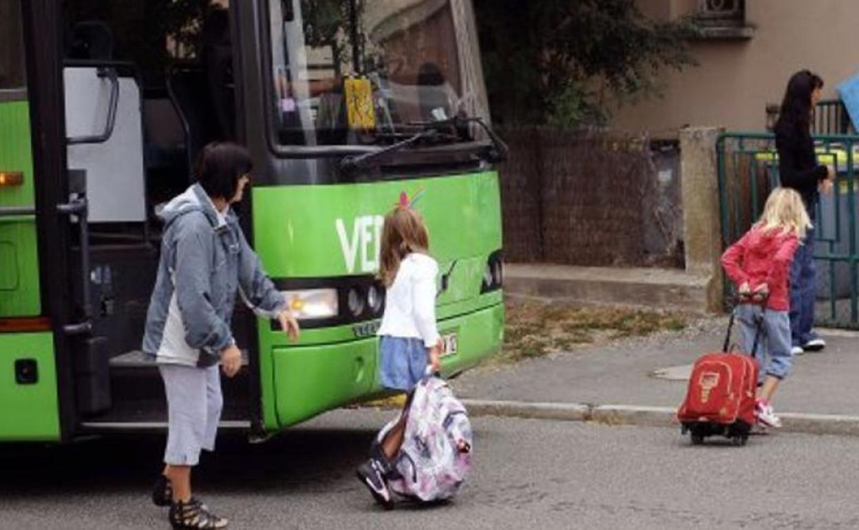 La Junta, obligada a actuar de urgencia para mantener las rutas escolares en Málaga 