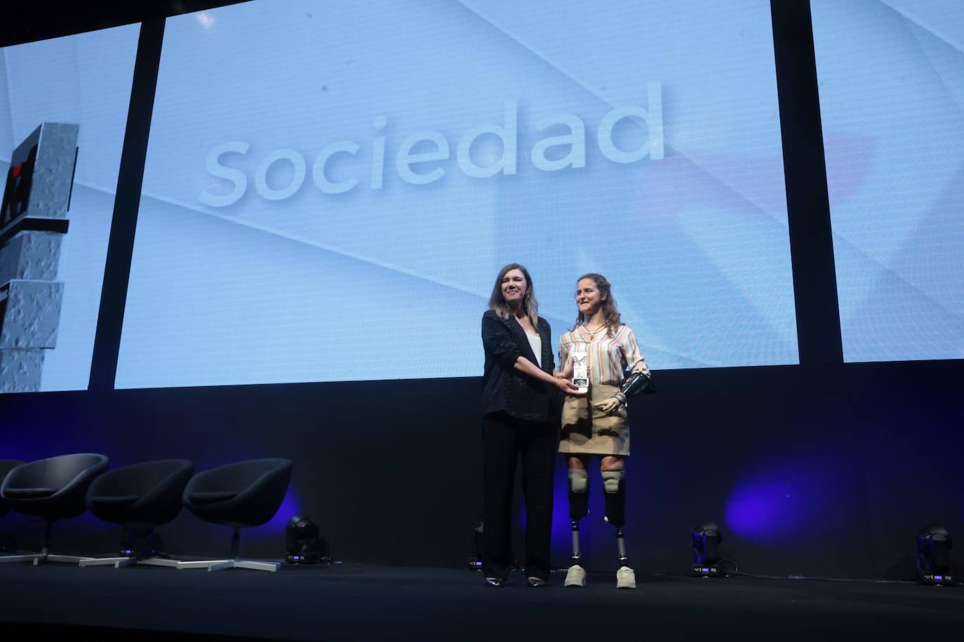 El Festival de Málaga, Aertec, Luz Casal, Soho Hoteles, la UMA, Sarah Almagro y el Be Soccer UMA de Antequera, galardonados este 2022