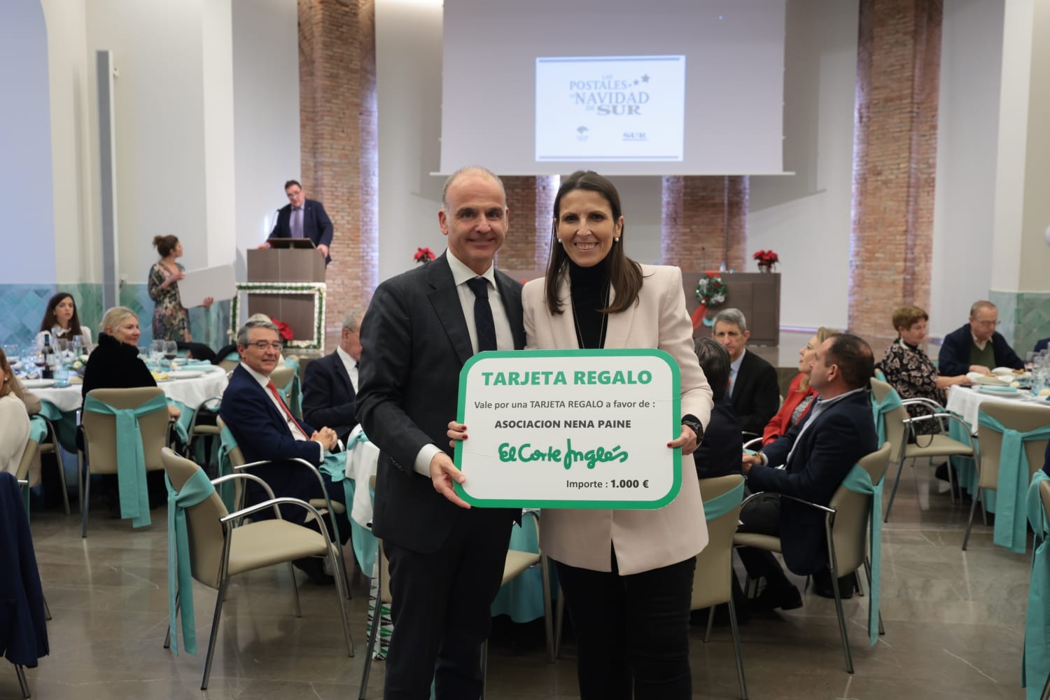 SUR y la Fundación Unicaja celebran su tradicional acto navideño de entrega de donativos a una docena de colectivos sociales