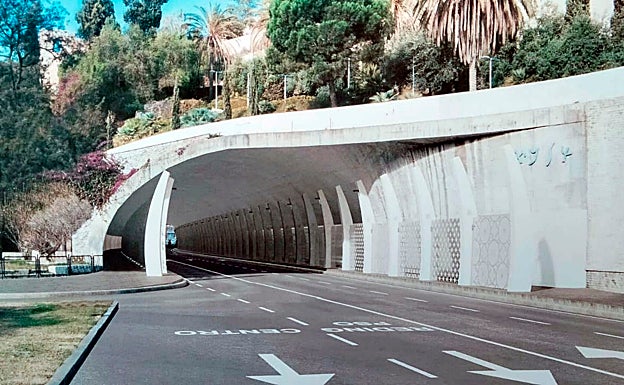 La entrada al túnel desde la plaza de Torrijos