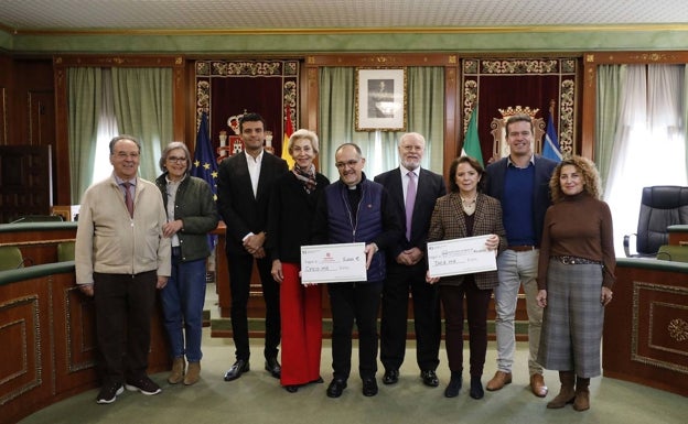 Acto de donación de Fundación Sierra Blanca. 