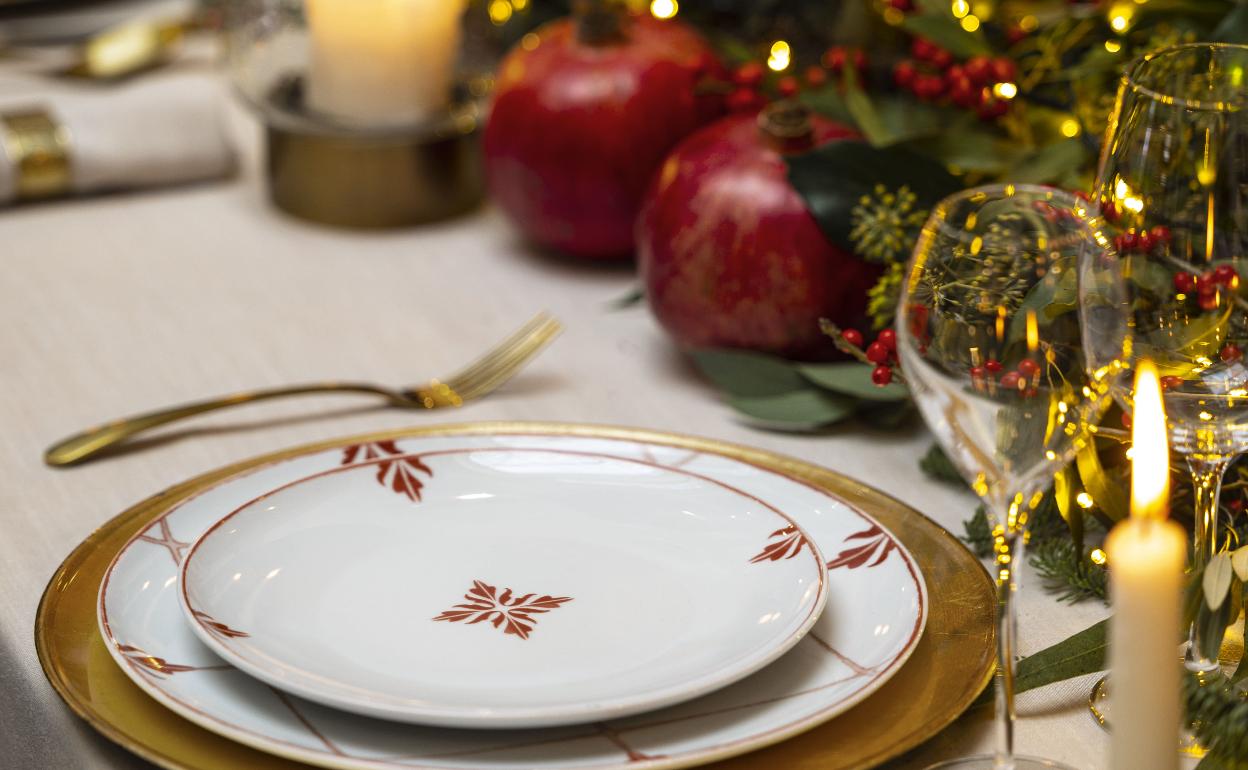 Mesa decorada para las cenas especiales de estas fiestas navideñas en un hotel del Centro de Málaga. 