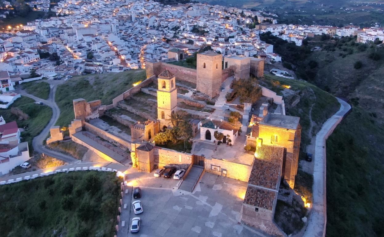 Vista del Castillo de Álora.
