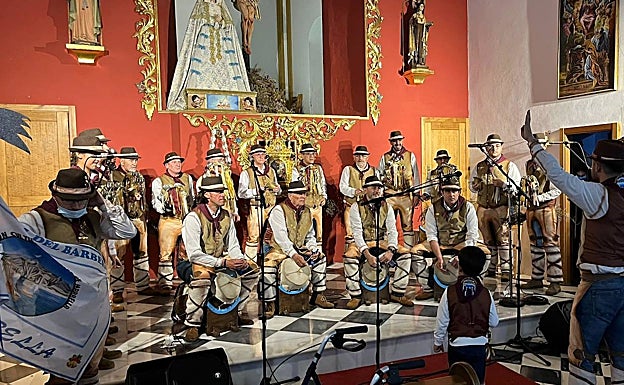 Siete décadas después de su fundación, la Pastoral del Barbero sigue celebrando la Navidad. 