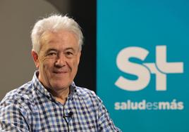 Emilio Alba recuerda que el cáncer de mama tiene una tasa de curación de entre el 85 y el 90%.