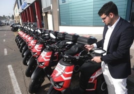 Nuevas motos eléctricas de alquiler por minutos Silence.