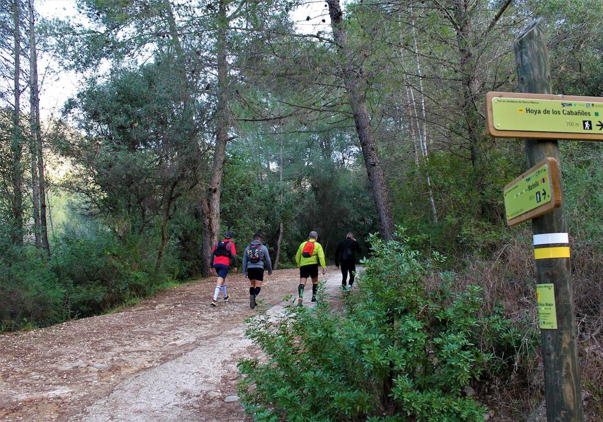 El recorrido comienza en ascenso