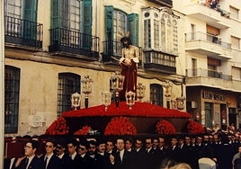 El Cristo de la Humildad en sus primeras salidas procesionales