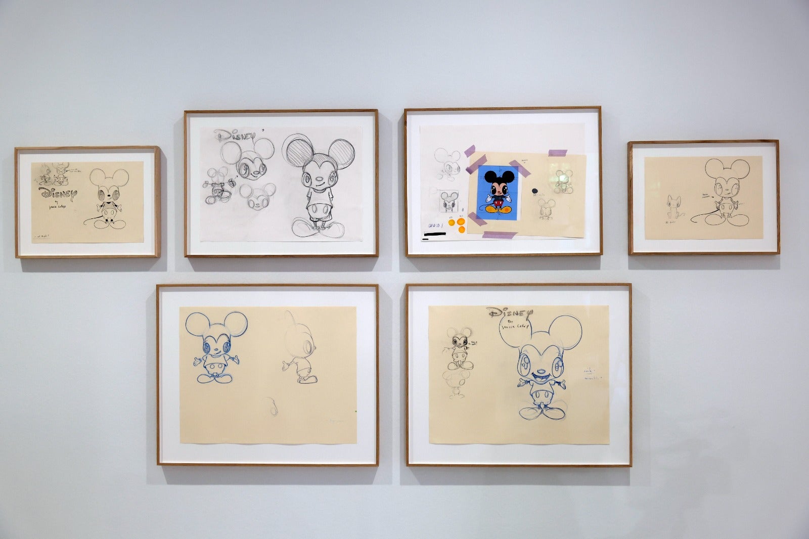 Distintos bocetos del proceso creativo de Javier Calleja. 