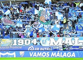 La Rosaleda volverá a registrar una gran entrada esta tarde para obrar el milagro. salvador salas